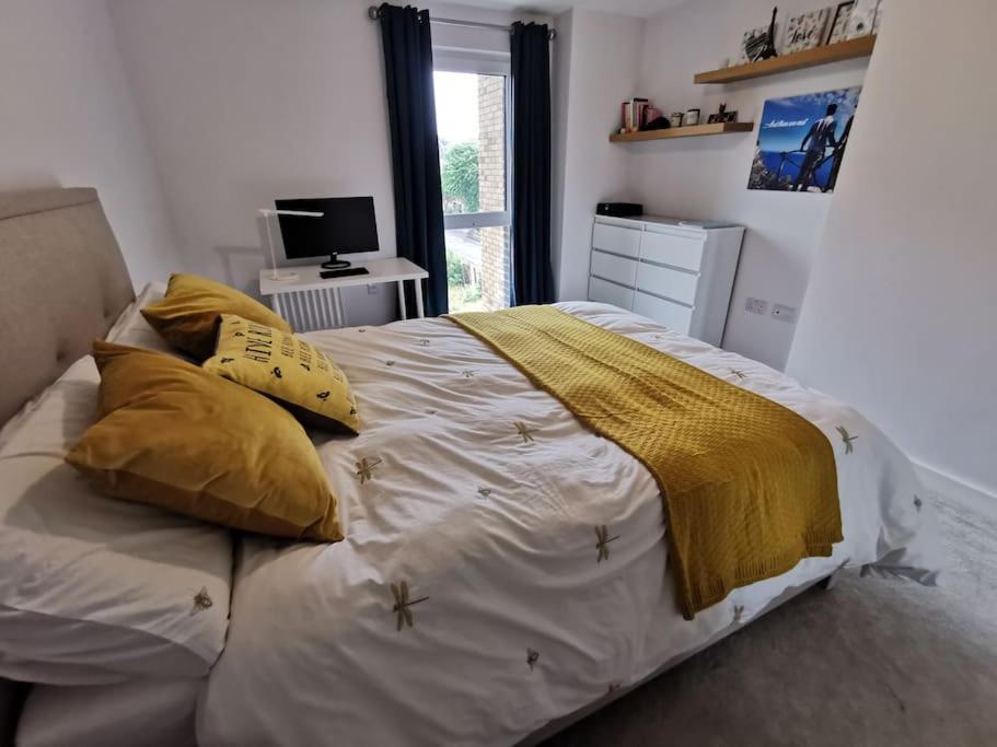 Luxury 1 Bedroom Flat With Balcony - St Anne'S Hove Esterno foto
